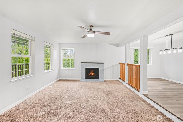 21016 68th Street Court E, Bonney Lake, WA 98391