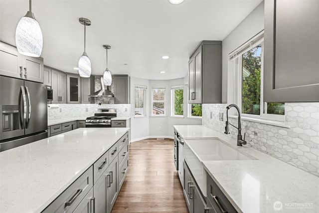 21016 68th Street Court E, Bonney Lake, WA 98391