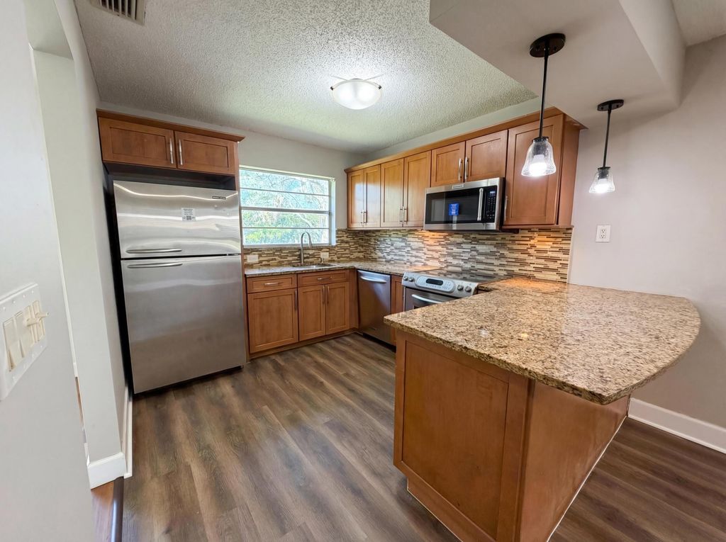 9953 NW 1st Court, Coral Springs, FL 33071