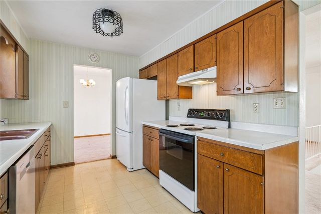 1031 34th Street SE, Cedar Rapids, IA 52403