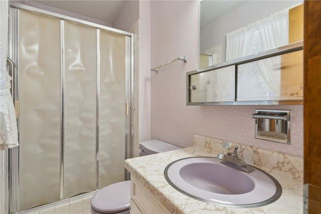 1031 34th Street SE, Cedar Rapids, IA 52403