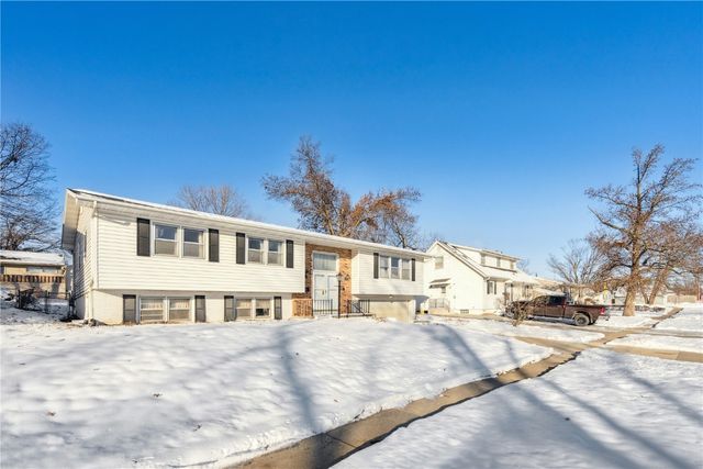 1031 34th Street SE, Cedar Rapids, IA 52403