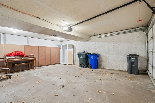 1031 34th Street SE, Cedar Rapids, IA 52403