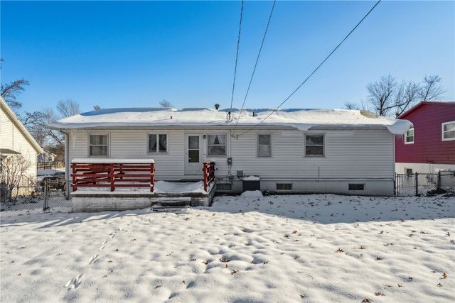 1031 34th Street SE, Cedar Rapids, IA 52403