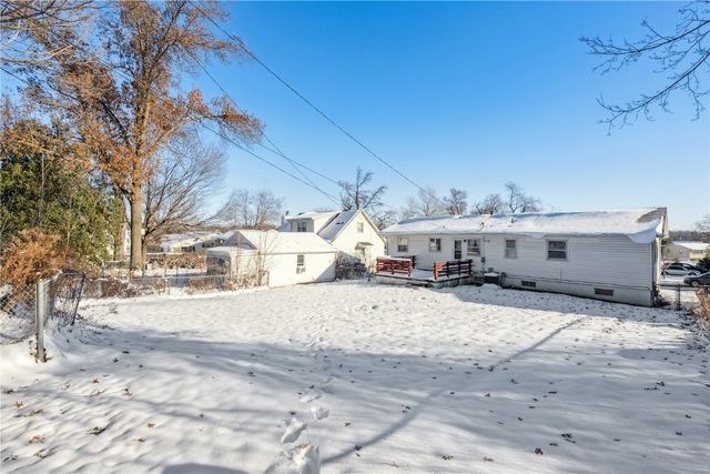 1031 34th Street SE, Cedar Rapids, IA 52403