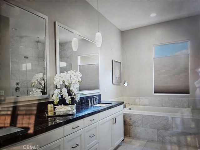 183 Follyhatch, Irvine, CA 92618