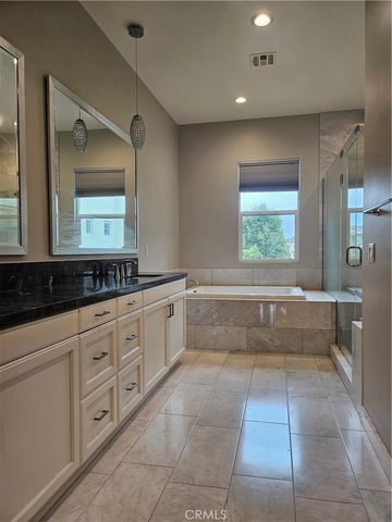 183 Follyhatch, Irvine, CA 92618