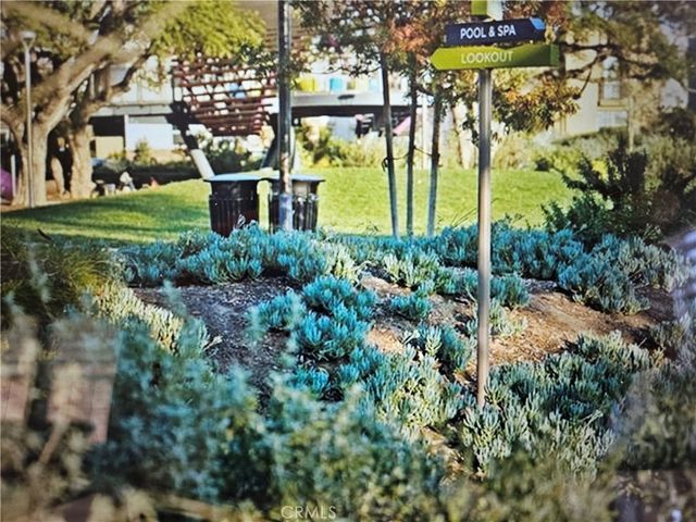 183 Follyhatch, Irvine, CA 92618