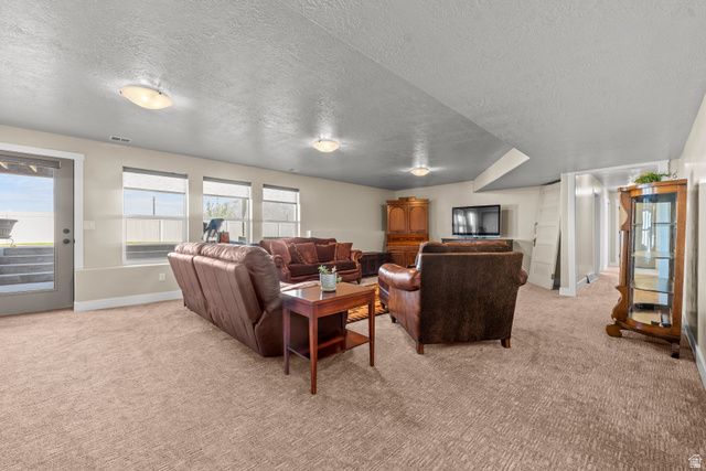 2832 W 2550 N, Plain City, UT 84404