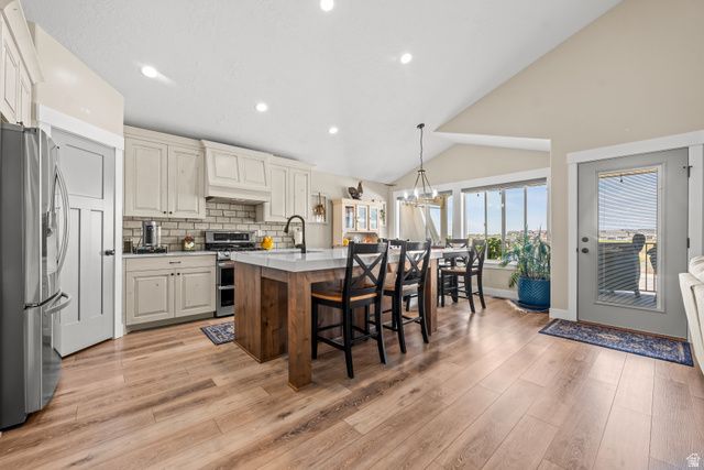 2832 W 2550 N, Plain City, UT 84404