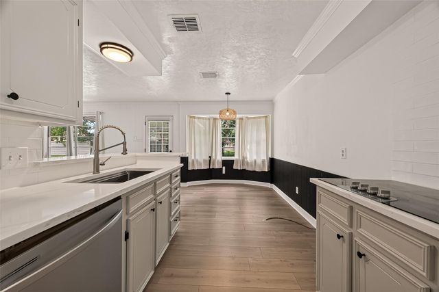 4122 Donerail Drive, Pasadena, TX 77503