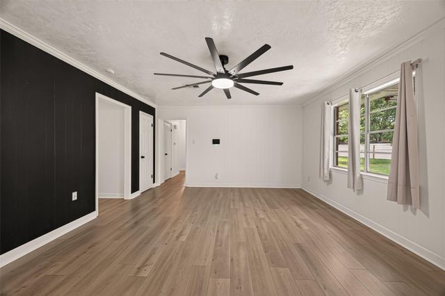 4122 Donerail Drive, Pasadena, TX 77503