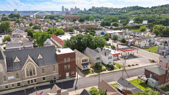 616 Walnut Street, Dayton, KY 41074