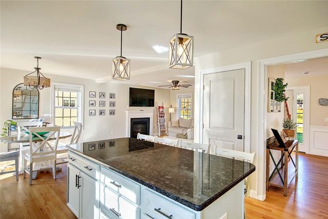 58 Clearview Drive, Richmond, RI 02892