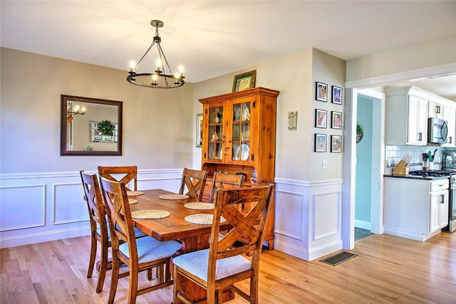 58 Clearview Drive, Richmond, RI 02892