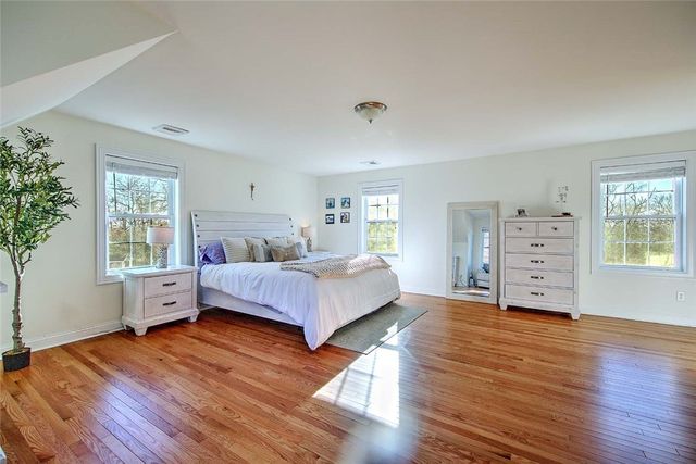 58 Clearview Drive, Richmond, RI 02892