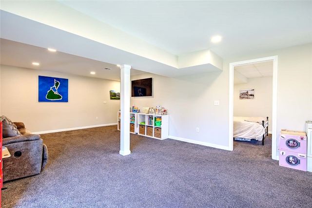 58 Clearview Drive, Richmond, RI 02892