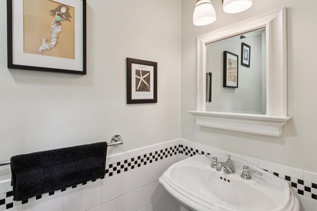 47 Alameda Avenue, Half Moon Bay, CA 94019