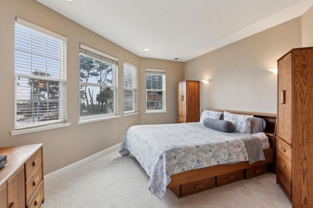 47 Alameda Avenue, Half Moon Bay, CA 94019