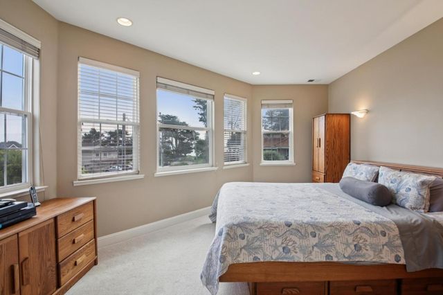 47 Alameda Avenue, Half Moon Bay, CA 94019