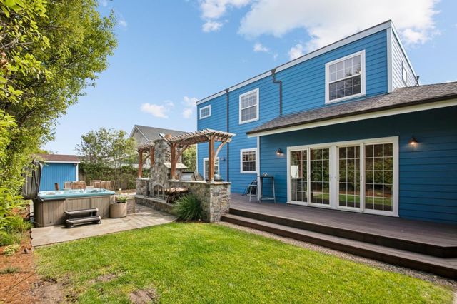 47 Alameda Avenue, Half Moon Bay, CA 94019