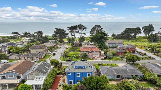 47 Alameda Avenue, Half Moon Bay, CA 94019