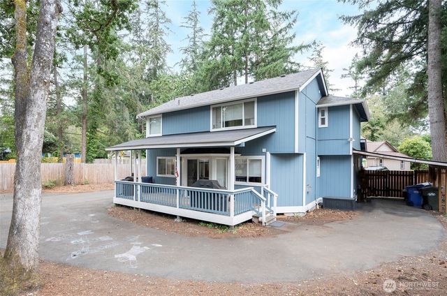 10023 Angle Lane SW, Lakewood, WA 98498