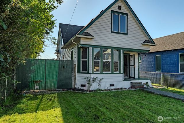 1410 C Street, Hoquiam, WA 98550