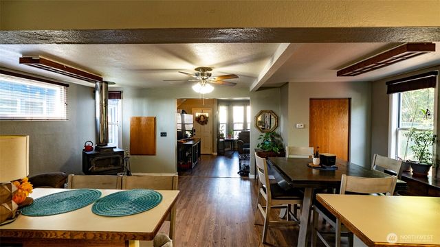 1410 C Street, Hoquiam, WA 98550