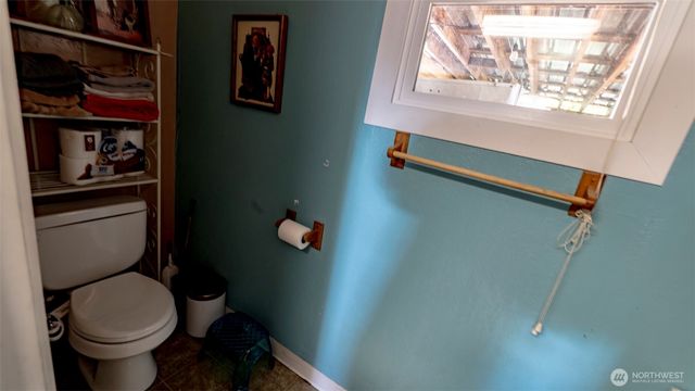 1410 C Street, Hoquiam, WA 98550