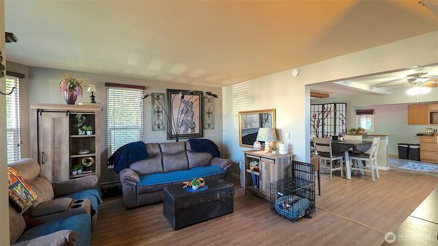 1410 C Street, Hoquiam, WA 98550