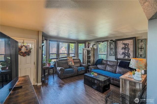 1410 C Street, Hoquiam, WA 98550