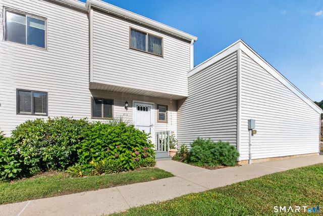 810 Timber Lane 810, Canton, CT 06019