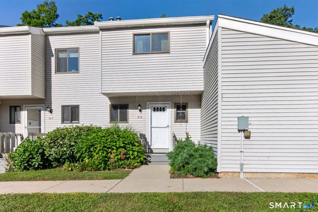 810 Timber Lane 810, Canton, CT 06019