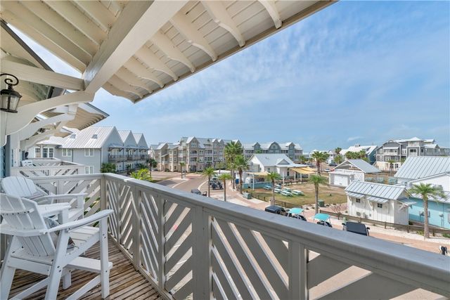 190 Social Cr 10-302, Port Aransas, TX 78373
