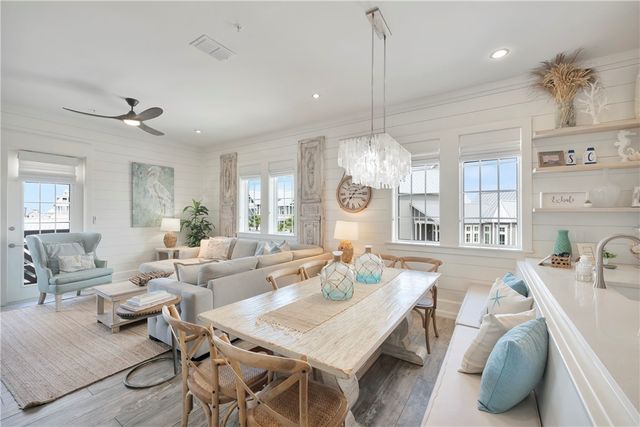 190 Social Cr 10-302, Port Aransas, TX 78373