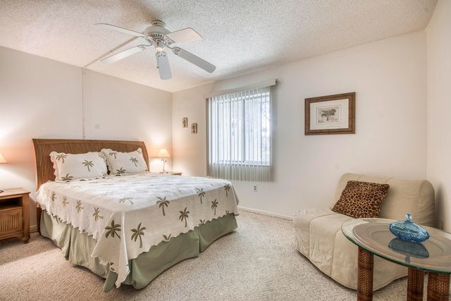 830 SW 9th Street Circle 104, Boca Raton, FL 33486