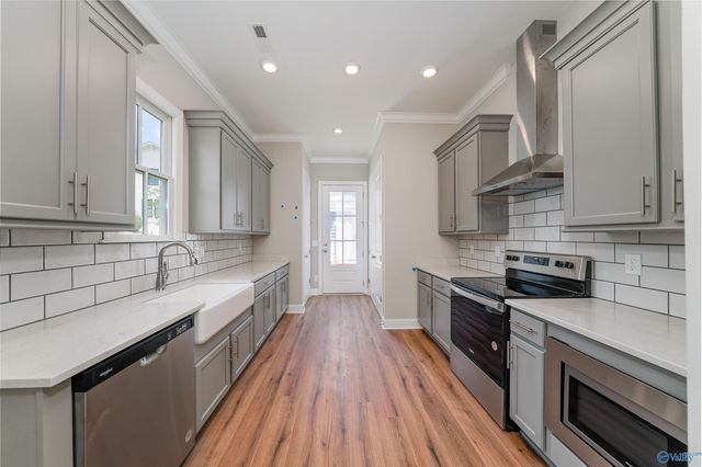 30 Pine Street, Huntsville, AL 35806
