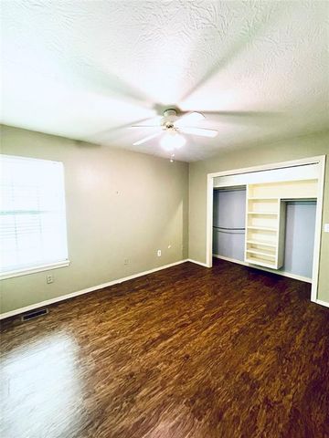 1829 Ranchwood Drive, Newcastle, OK 73065