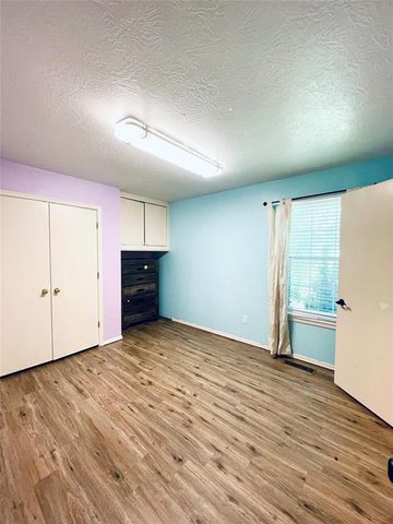 1829 Ranchwood Drive, Newcastle, OK 73065