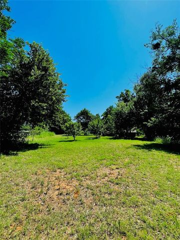 1829 Ranchwood Drive, Newcastle, OK 73065