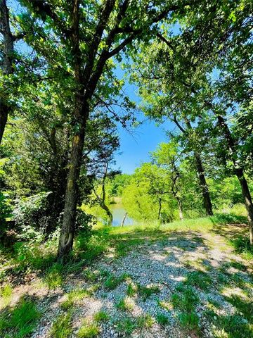 1829 Ranchwood Drive, Newcastle, OK 73065