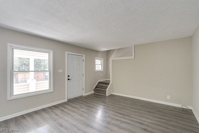 233 Sobul Avenue, Akron, OH 44305