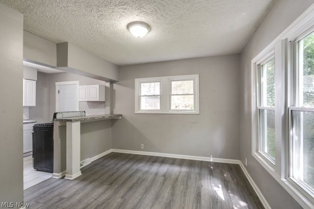 233 Sobul Avenue, Akron, OH 44305