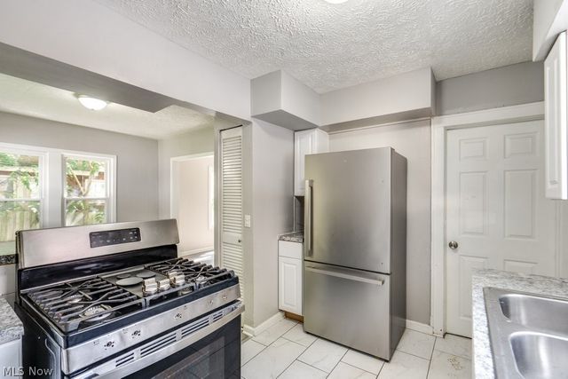 233 Sobul Avenue, Akron, OH 44305