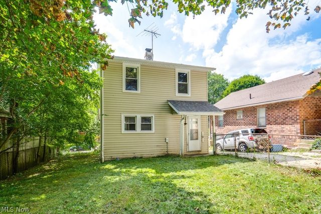 233 Sobul Avenue, Akron, OH 44305