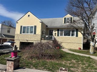 57 Woodruff Avenue, Bronxville, NY 10708