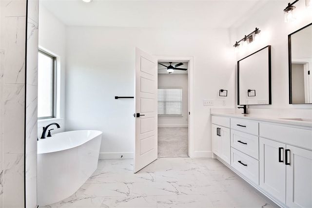 22 Cannich Drive, Bella Vista, AR 72715