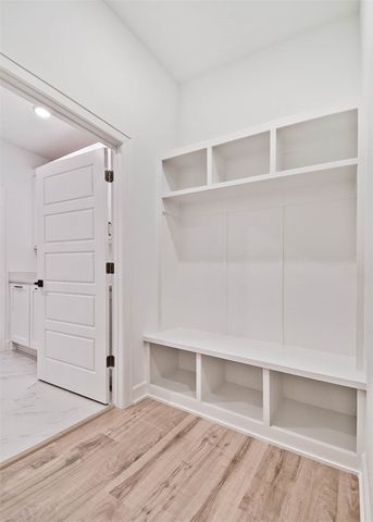 22 Cannich Drive, Bella Vista, AR 72715