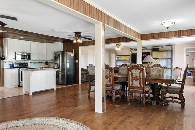 4110 2nd Street, Galveston, TX 77554